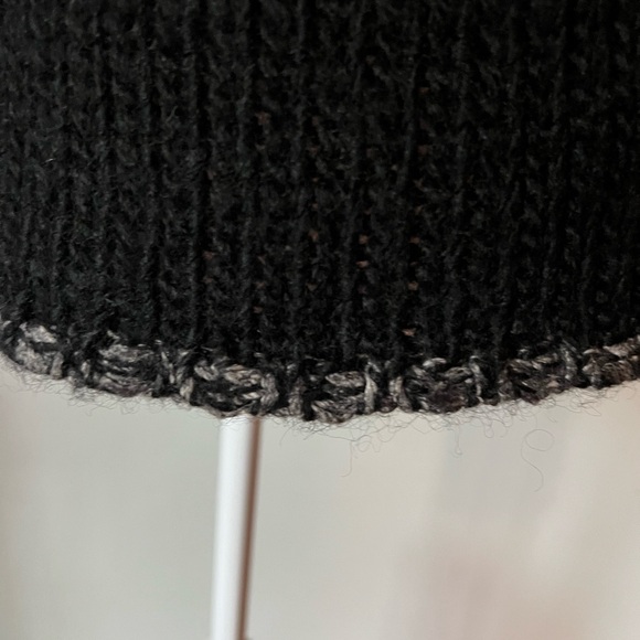 Calvin Klein Jeans Sweater - Picture 3 of 8